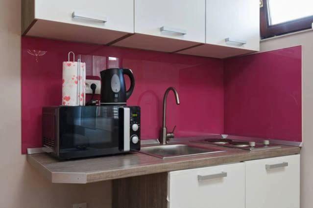 Apartments Romantica เยเซนิเซ ภายนอก รูปภาพ